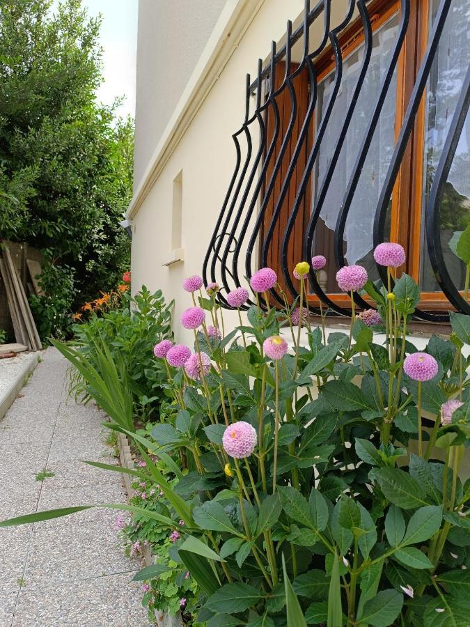 Qhome 1 - Studio Entre Paris Et Disney Villiers-sur-Marne Luaran gambar