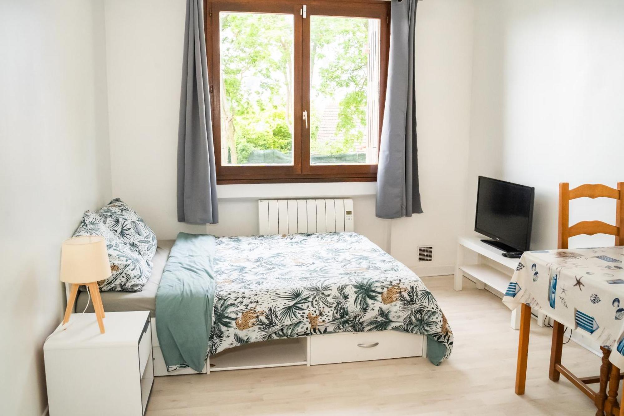 Qhome 1 - Studio Entre Paris Et Disney Villiers-sur-Marne Luaran gambar